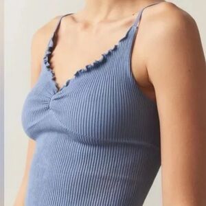 Urban Outfitters Out From Under Aurelia Seamless Cami